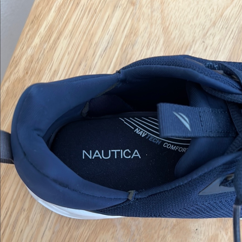 NWOT Nautica Men's Navy Sneakers - Picture 9 of 10